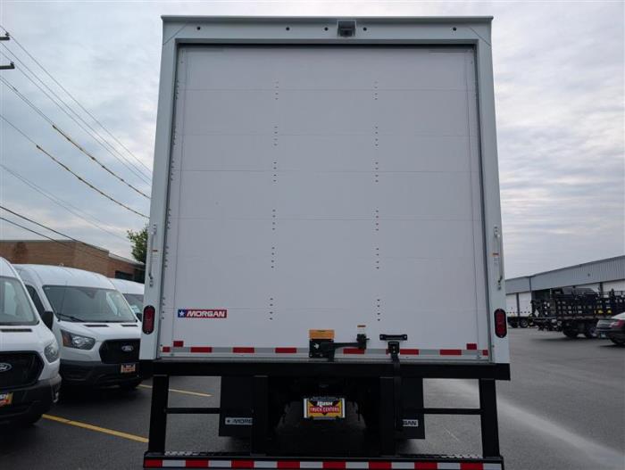 2027 Ford F-750-6