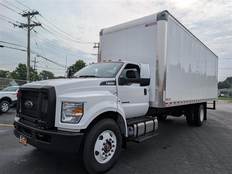 New 2027 Ford F-750 - photo 1