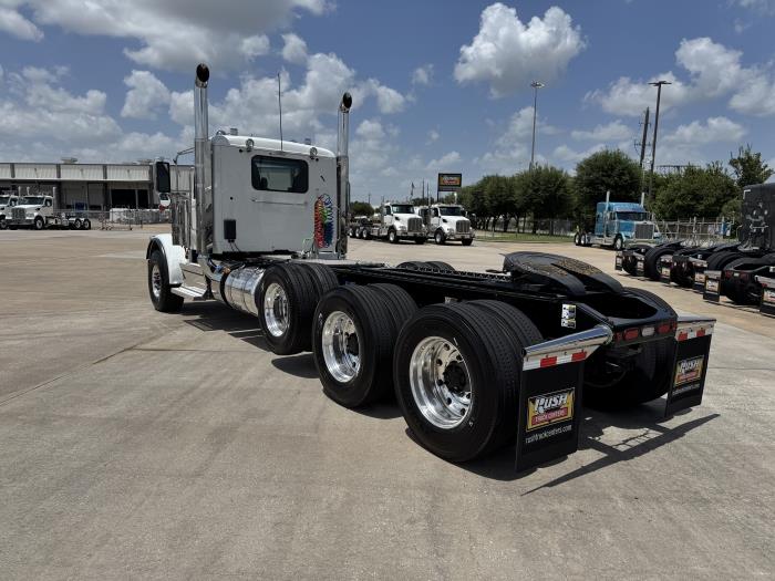 2027 Peterbilt 589-5
