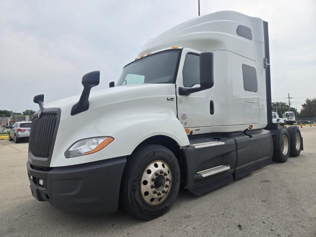 2021 International LT625-0
