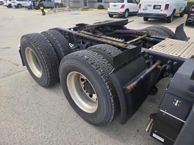 2021 International LT625-20