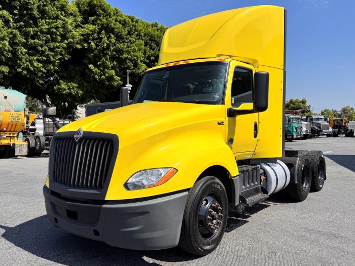 2023 International LT625-0