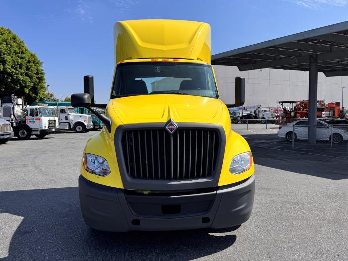 2023 International LT625-1