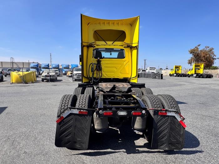 2023 International LT625-5