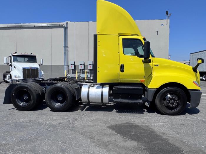 2023 International LT625-3