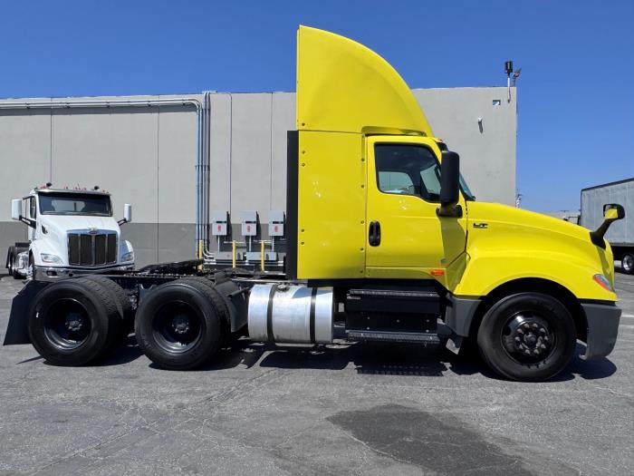 2023 International LT625-4