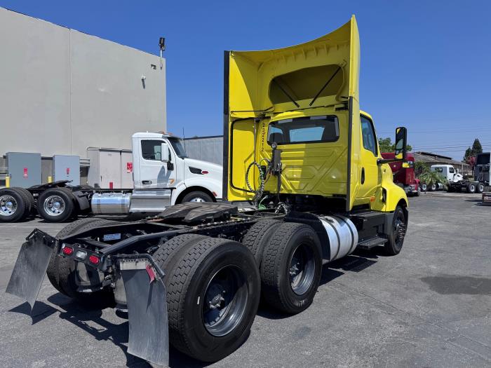 2023 International LT625-5