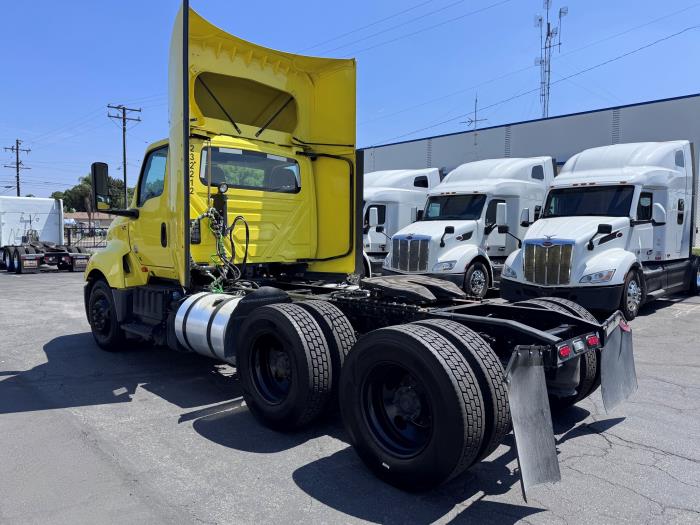 2023 International LT625-7