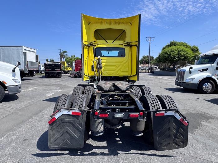 2023 International LT625-5