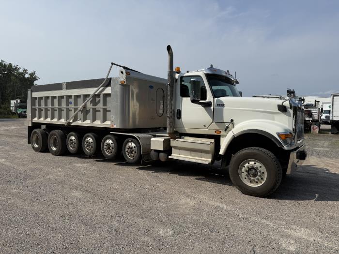 2024 International HX520-0