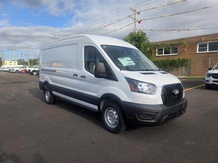 2026 Ford Transit-250-3
