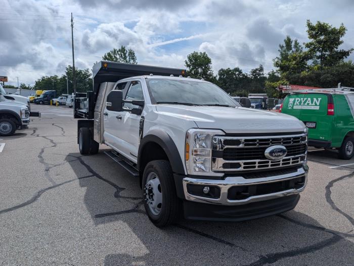 2026 Ford F-550-16