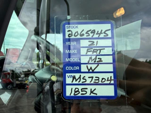 2021 Freightliner Business Class M2 106-27