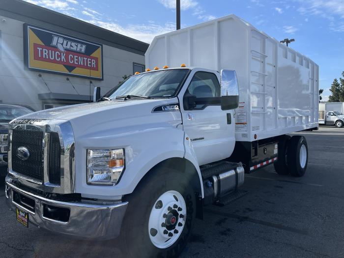 2027 Ford F-650-1