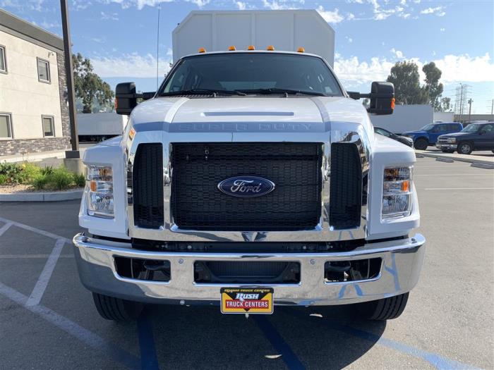 2027 Ford F-650-6