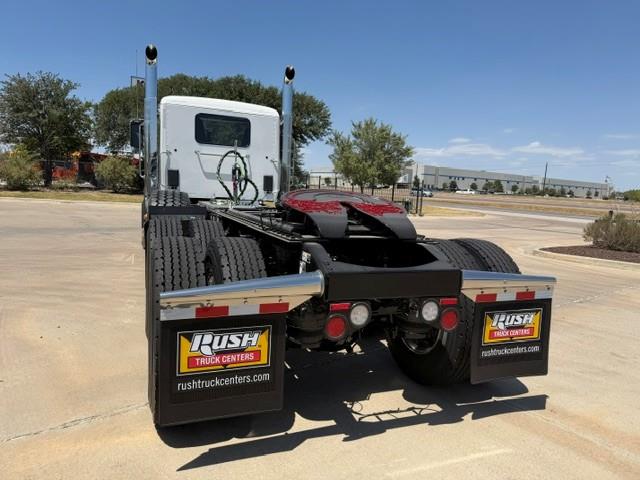 2027 Peterbilt 589-4