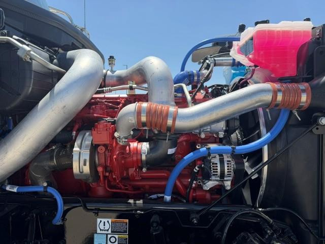 2027 Peterbilt 589-25