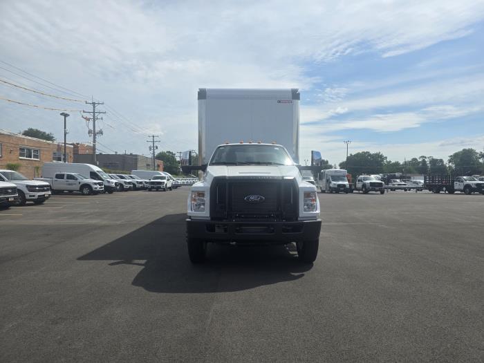 2027 Ford F-650-2