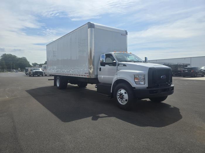 2027 Ford F-650-1