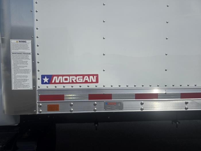 2027 Ford F-650-10