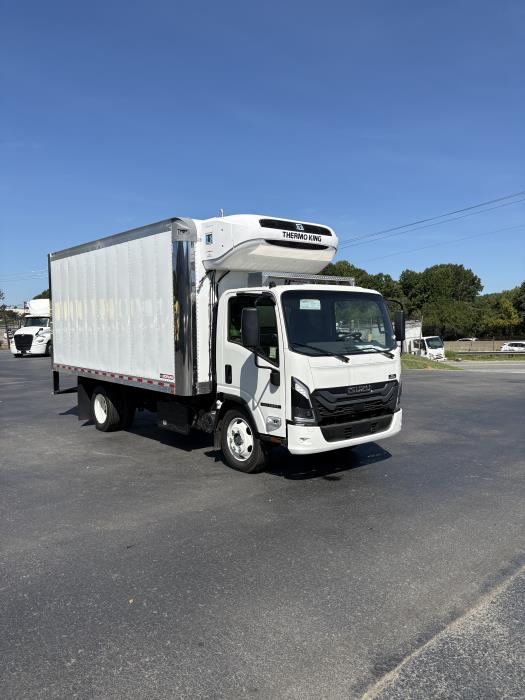 2027 Isuzu NRR-10
