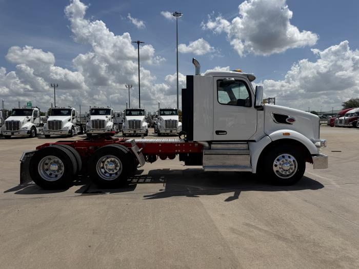 2024 Peterbilt 567-5