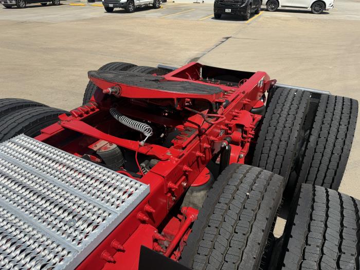 2024 Peterbilt 567-13