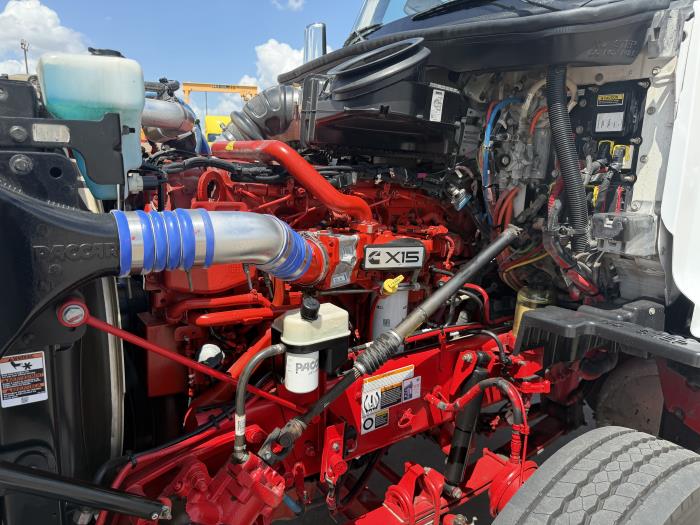 2024 Peterbilt 567-15