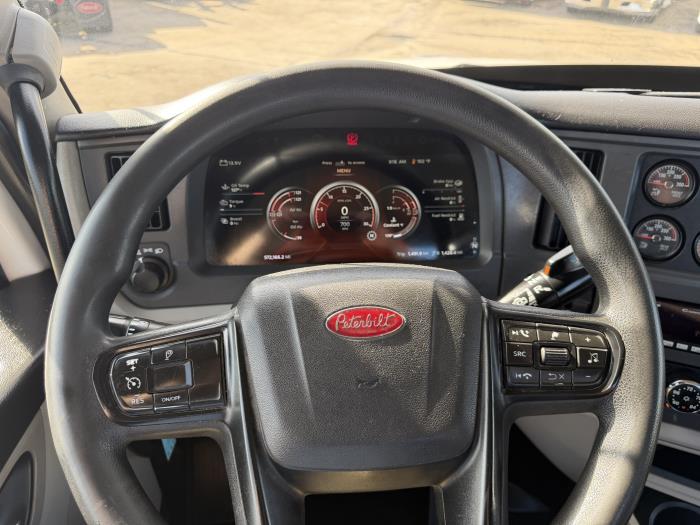 2024 Peterbilt 567-29