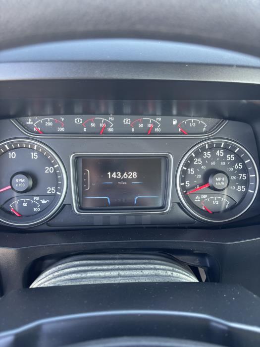 2023 International LT625-12
