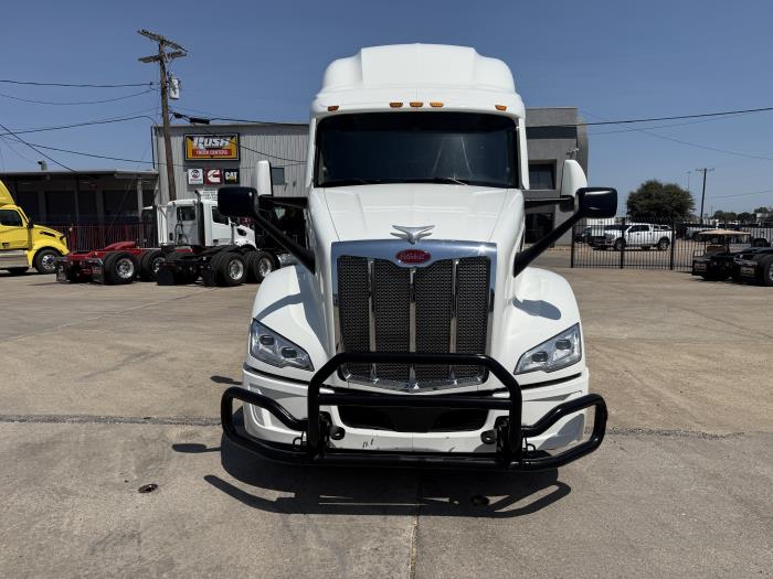 2023 Peterbilt 579-25