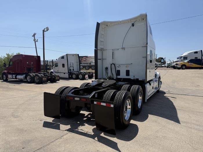 2023 Peterbilt 579-35