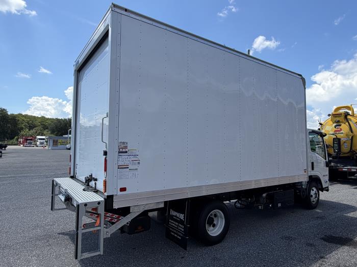 2026 Isuzu NPR-HD-7