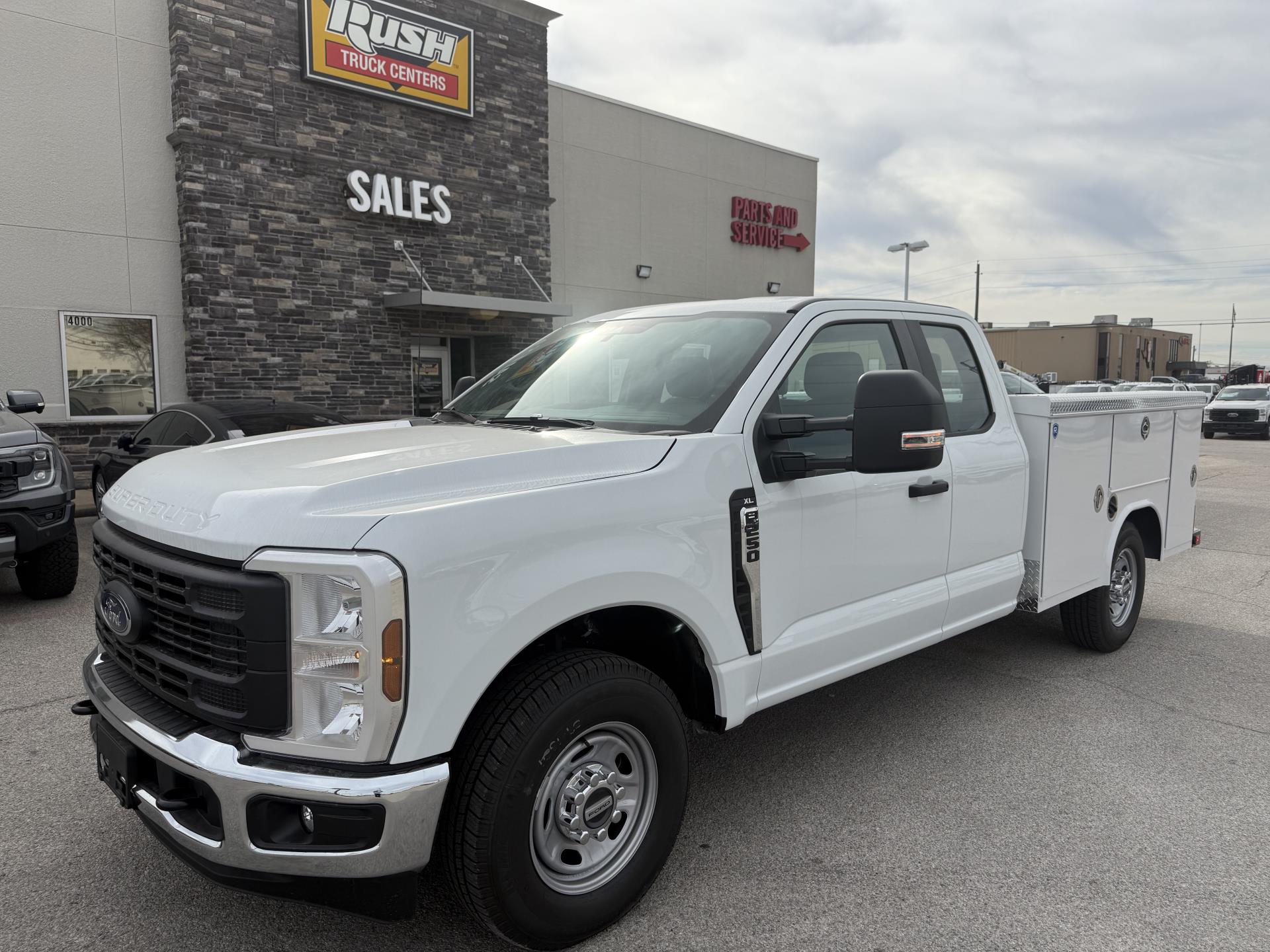 New 2026 Ford F-250 - photo 2