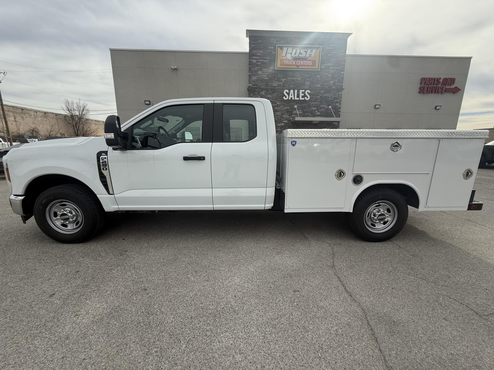 New 2026 Ford F-250 - photo 2