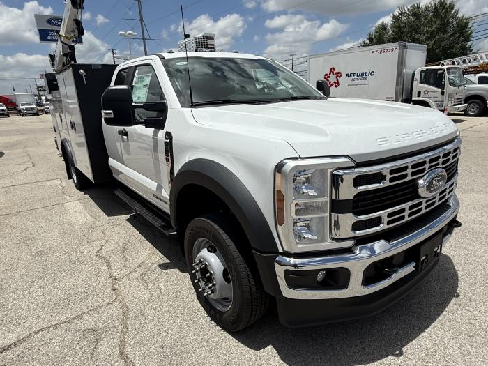 2026 Ford F-550-6