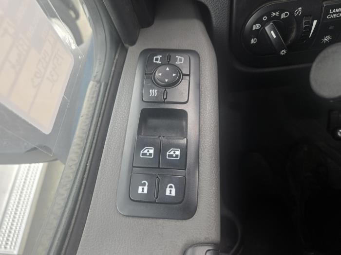 2020 International LT625-6