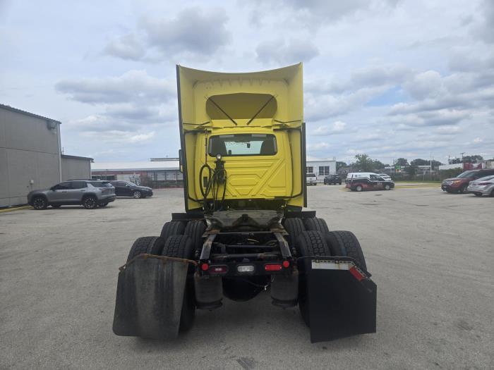 2023 International LT625-3