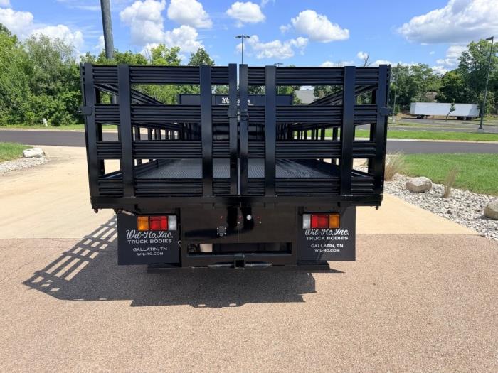 2026 Isuzu NPR-6