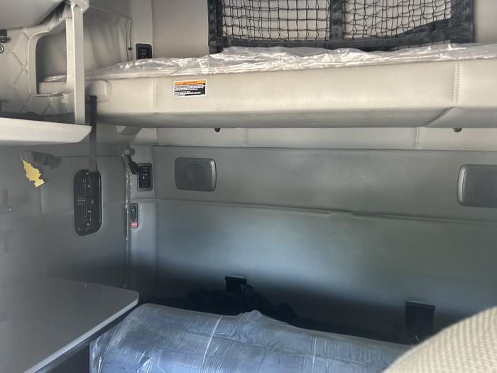 2020 Kenworth T680-6