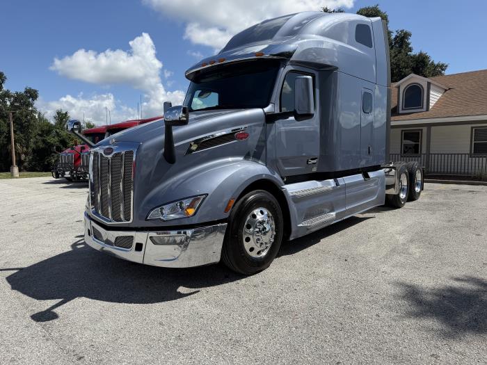 2023 Peterbilt 579 — photo 5