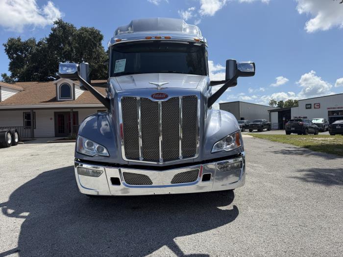 2023 Peterbilt 579 — photo 3