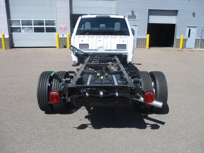 2026 Ford F-450-3