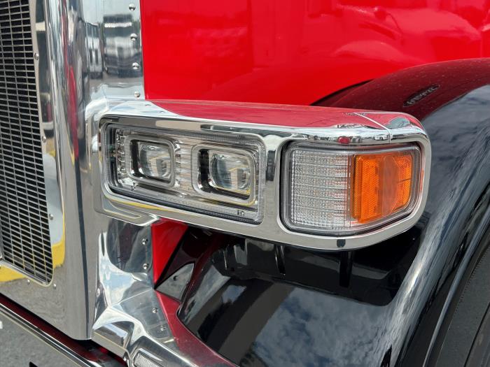 2027 Peterbilt 589-13