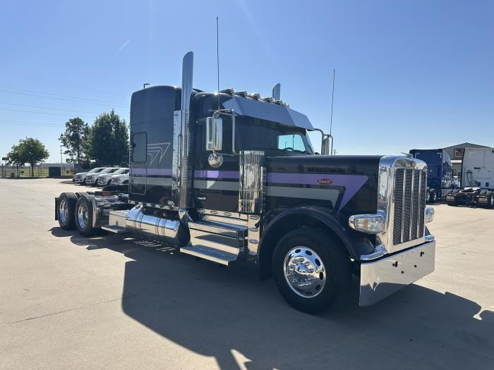 2025 Peterbilt 589-2