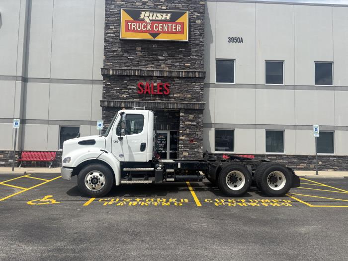 2021 Freightliner Business Class M2 112-4