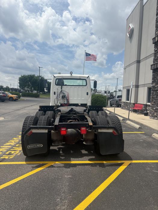 2021 Freightliner Business Class M2 112-5
