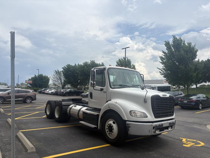 2021 Freightliner Business Class M2 112-7