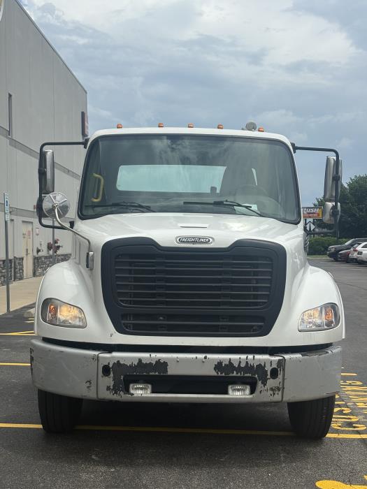 2021 Freightliner Business Class M2 112-8