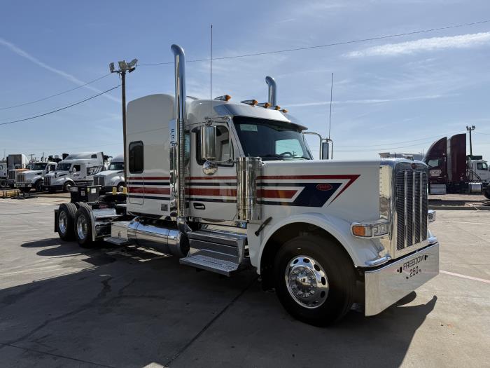 2027 Peterbilt 589-11